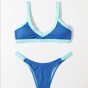SHEIN Triangle Contrast Bikini